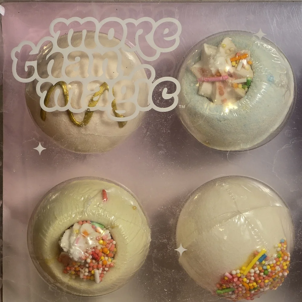 9 Count Cute Girl's Bath Bomb Set‎